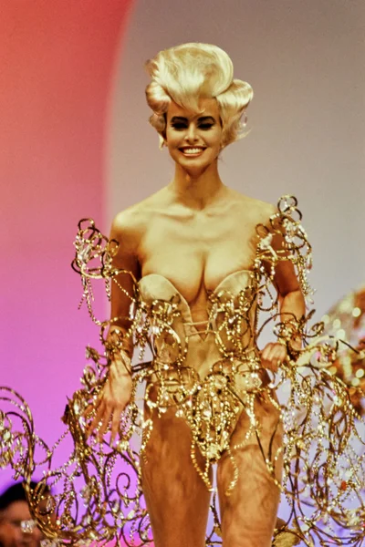 Look 128